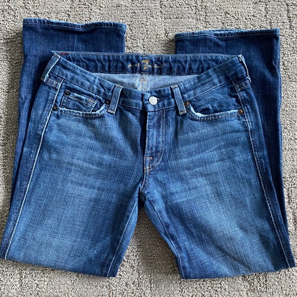 7 for all Mankind Medium Wash Flare Jean - Picture 4 of 6